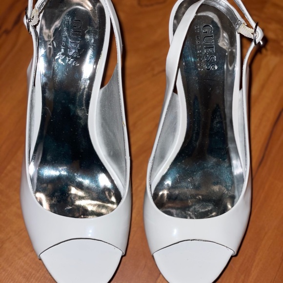 NWT Guess by Marciano wedges - Picture 2 of 4